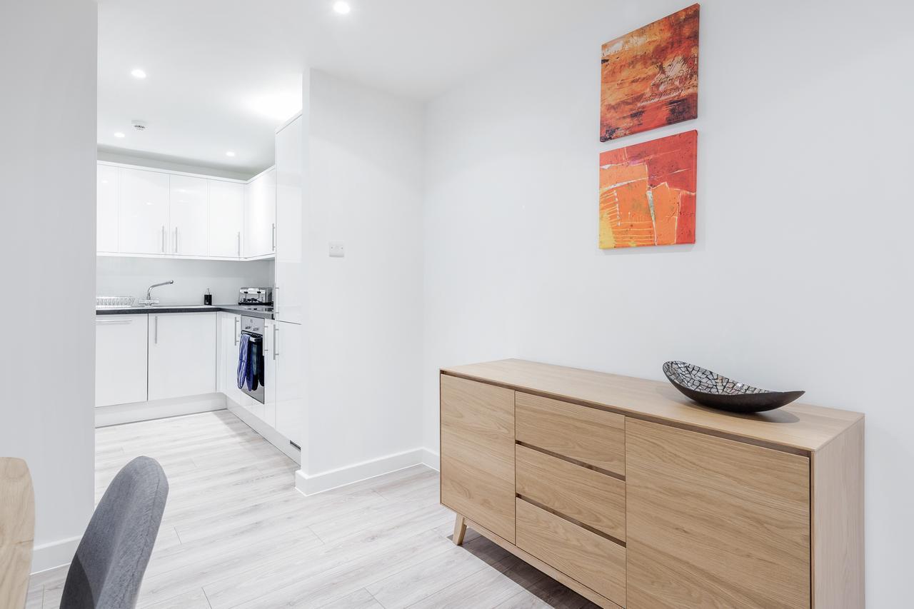 Stayo New Compton Street Лондон Екстер'єр фото